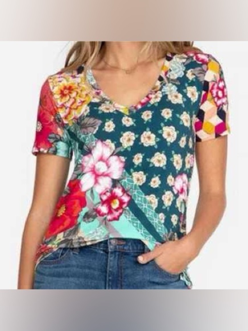 JOHNNY WAS Nellie Floral V neck Top